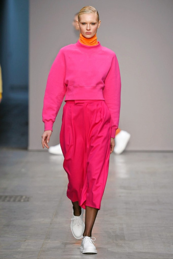 Fotoservizio/FW 18-19/WOMEN/LUCIO VANOTTI/DP2/32