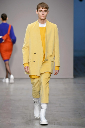 Fotoservizio/FW 18-19/WOMEN/LUCIO VANOTTI/DP2/28