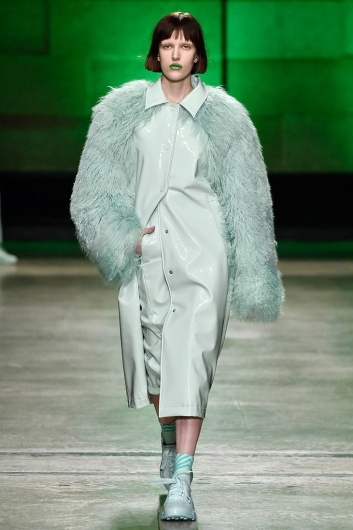 Fotoservizio/FW 18-19/WOMEN/ANNAKIKI/DP2/5