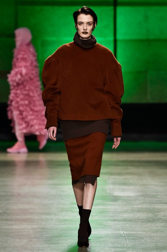 Fotoservizio/FW 18-19/WOMEN/ANNAKIKI/DP2/1