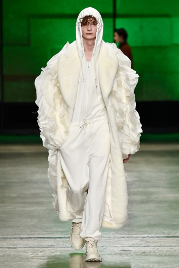 Fotoservizio/FW 18-19/WOMEN/ANNAKIKI/DP2/4