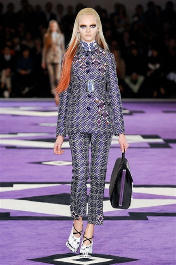 Fotoservizio/FW 2012-2013/WOMEN/PRADA/39