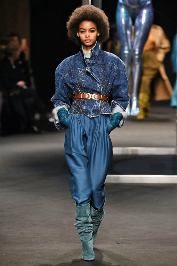 Fotoservizio/FW 18-19/WOMEN/ALBERTA FERRETTI/DP2/7
