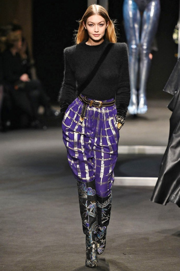 Fotoservizio/FW 18-19/WOMEN/ALBERTA FERRETTI/DP2/2