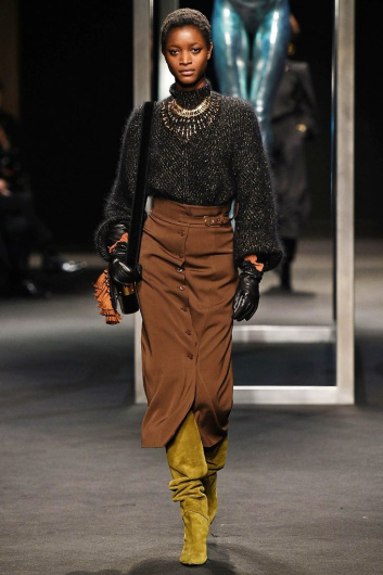 Fotoservizio/FW 18-19/WOMEN/ALBERTA FERRETTI/DP2/2