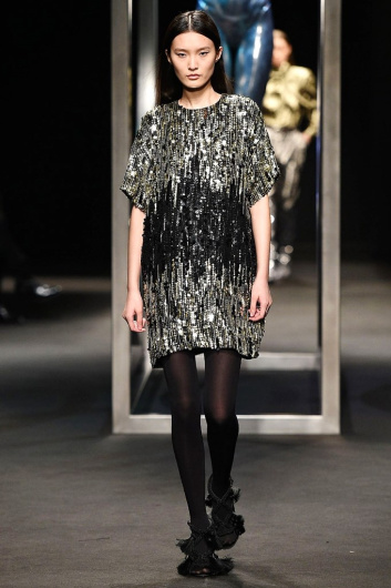 Fotoservizio/FW 18-19/WOMEN/ALBERTA FERRETTI/DP2/2