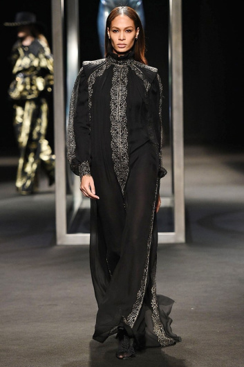 Fotoservizio/FW 18-19/WOMEN/ALBERTA FERRETTI/DP2/2