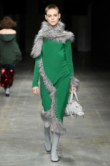 Fotoservizio/FW 18-19/WOMEN/ANGEL CHEN/DP2/21