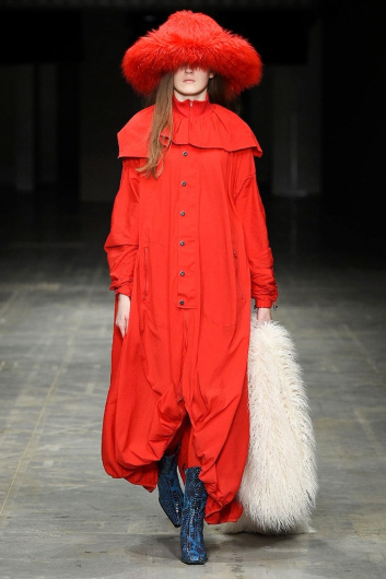 Fotoservizio/FW 18-19/WOMEN/ANGEL CHEN/DP2/16