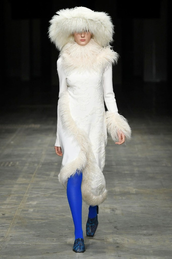 Fotoservizio/FW 18-19/WOMEN/ANGEL CHEN/DP2/32