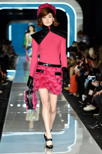 Fotoservizio/FW 18-19/WOMEN/MOSCHINO/DP2/1