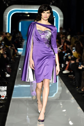 Fotoservizio/FW 18-19/WOMEN/MOSCHINO/DP2/7
