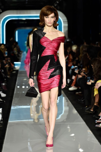 Fotoservizio/FW 18-19/WOMEN/MOSCHINO/DP2/6