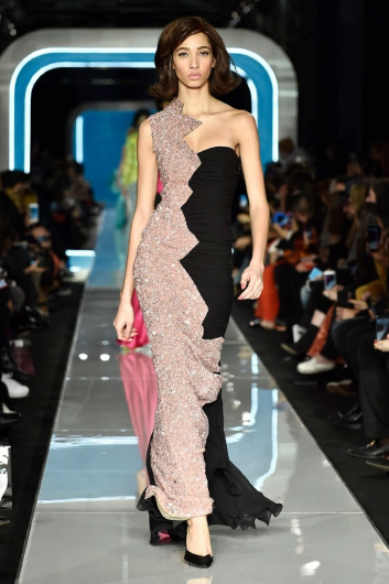 Fotoservizio/FW 18-19/WOMEN/MOSCHINO/DP2/0