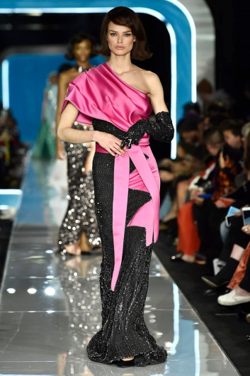 Fotoservizio/FW 18-19/WOMEN/MOSCHINO/DP2/4