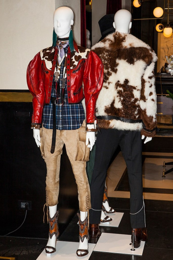 Fotoservizio/FW 18-19/WOMEN/DSQUARED2/DP2/7