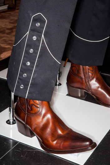 Fotoservizio/FW 18-19/WOMEN/DSQUARED2/DP2/10