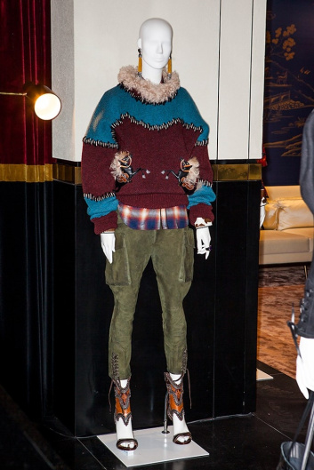 Fotoservizio/FW 18-19/WOMEN/DSQUARED2/DP2/4