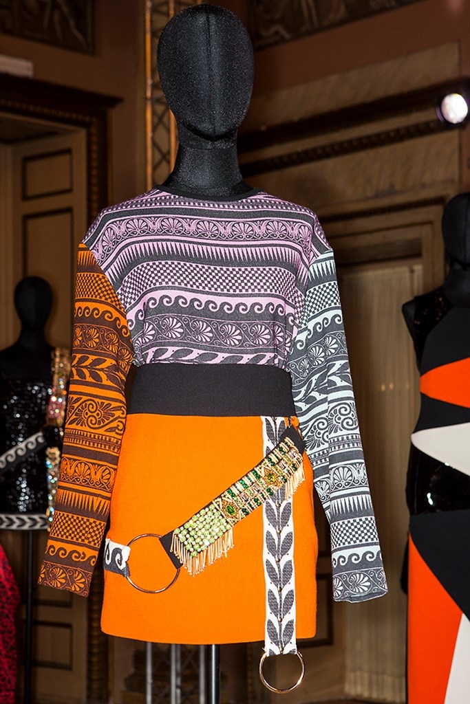 Fotoservizio/FW 18-19/WOMEN/FAUSTO PUGLISI/DP2/7
