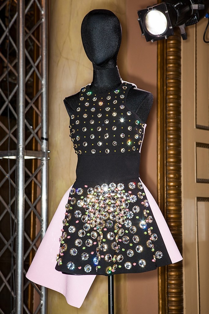 Fotoservizio/FW 18-19/WOMEN/FAUSTO PUGLISI/DP2/3