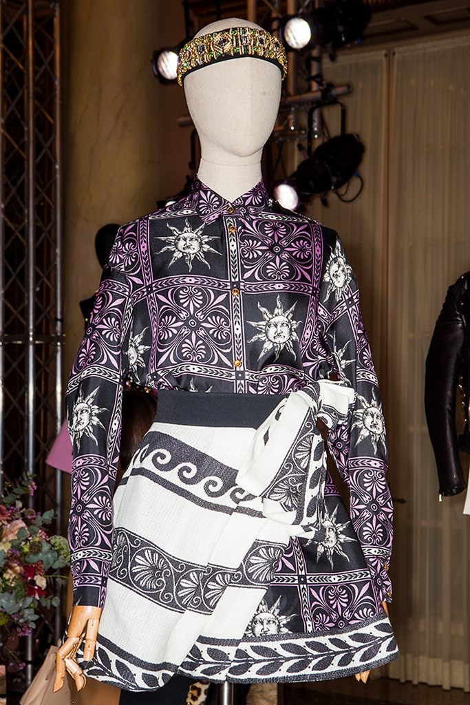 Fotoservizio/FW 18-19/WOMEN/FAUSTO PUGLISI/DP2/5