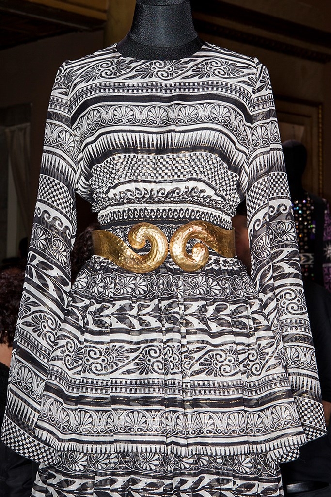 Fotoservizio/FW 18-19/WOMEN/FAUSTO PUGLISI/DP2/20