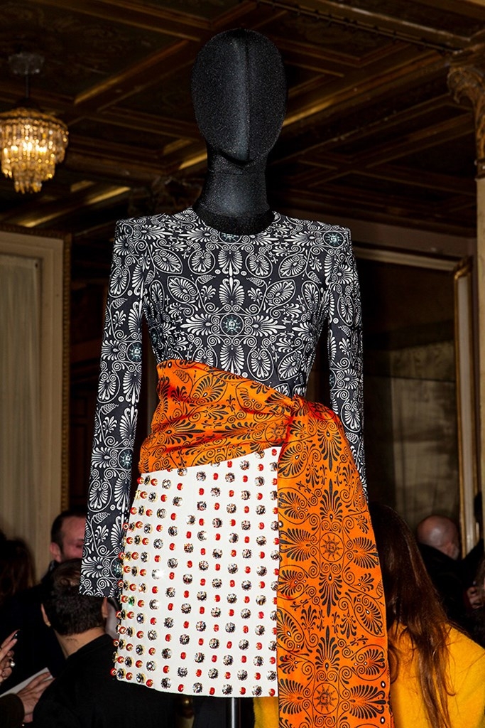 Fotoservizio/FW 18-19/WOMEN/FAUSTO PUGLISI/DP2/27