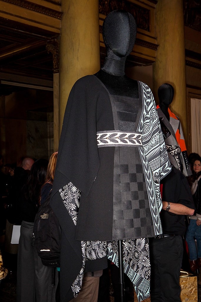 Fotoservizio/FW 18-19/WOMEN/FAUSTO PUGLISI/DP2/22