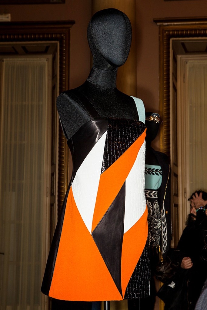 Fotoservizio/FW 18-19/WOMEN/FAUSTO PUGLISI/DP2/23