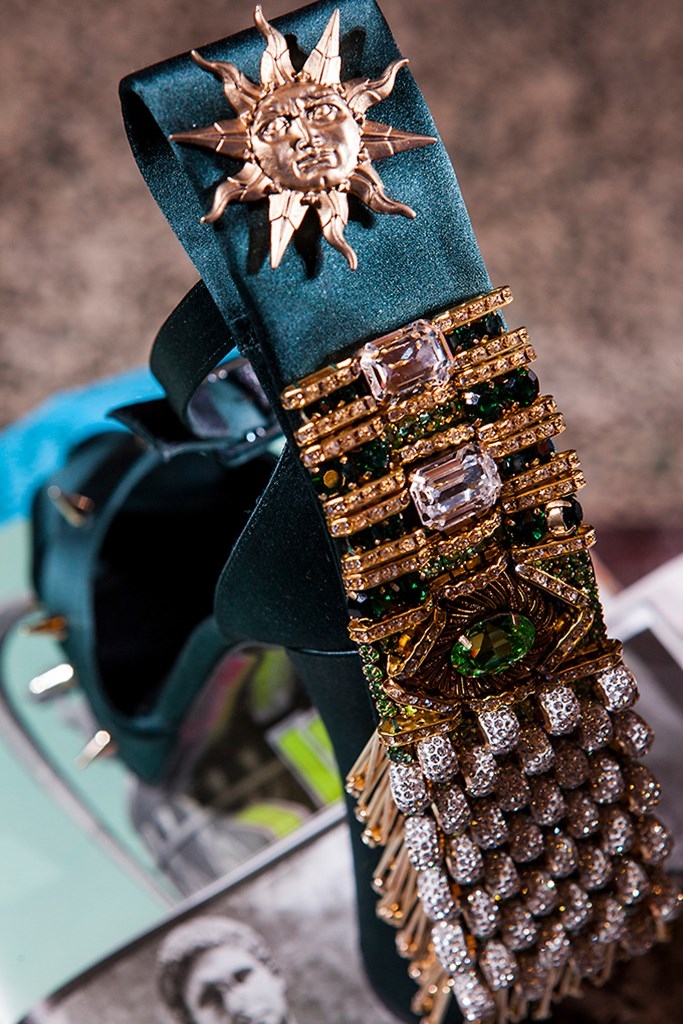 Fotoservizio/FW 18-19/WOMEN/FAUSTO PUGLISI/DP2/51