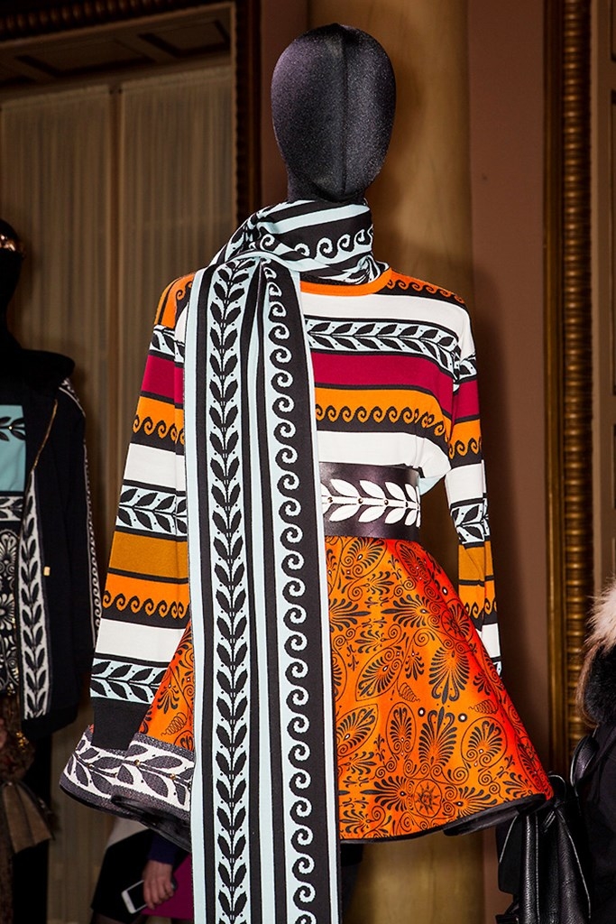 Fotoservizio/FW 18-19/WOMEN/FAUSTO PUGLISI/DP2/43