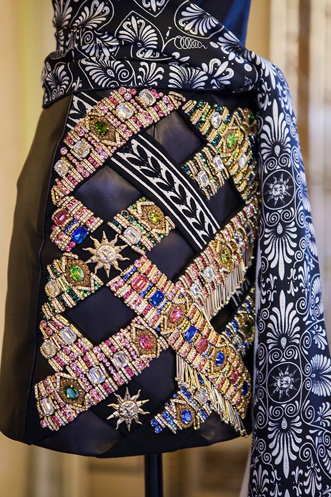 Fotoservizio/FW 18-19/WOMEN/FAUSTO PUGLISI/DP2/57