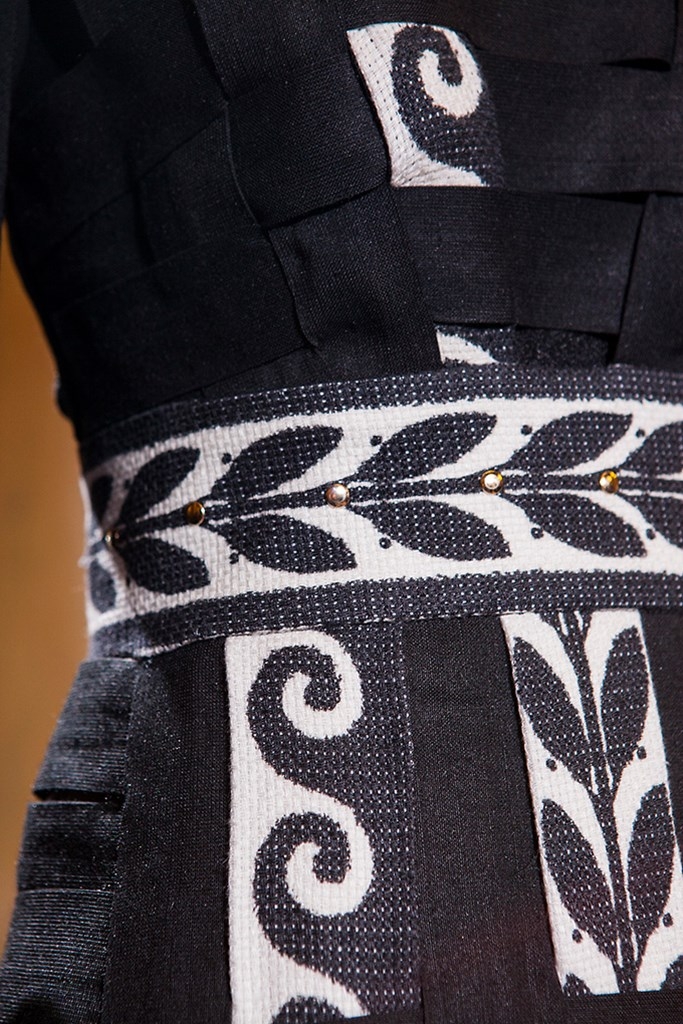 Fotoservizio/FW 18-19/WOMEN/FAUSTO PUGLISI/DP2/61