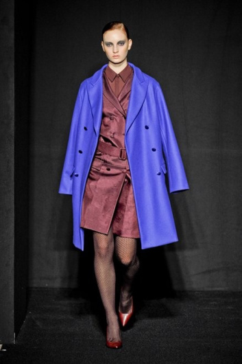 Fotoservizio/FW 2012-2013/WOMEN/MAURIZIO PECORARO/1