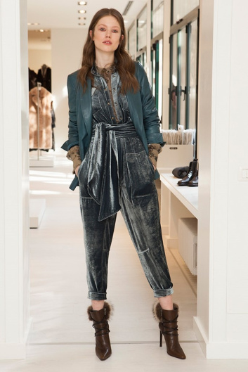 Fotoservizio/FW 18-19/WOMEN/BRUNELLO CUCINELLI/DP2/1