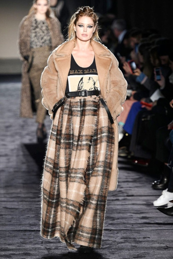 Fotoservizio/FW 18-19/WOMEN/MAX MARA/DP2/1