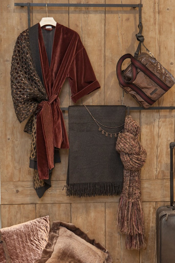 Fotoservizio/FW 18-19/WOMEN/BRUNELLO CUCINELLI/DP2/19