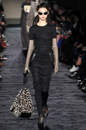 Fotoservizio/FW 18-19/WOMEN/MAX MARA/DP2/0