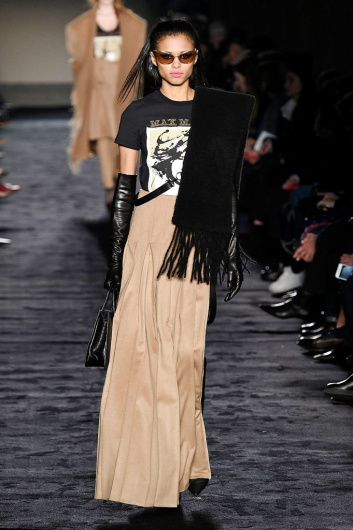 Fotoservizio/FW 18-19/WOMEN/MAX MARA/DP2/0