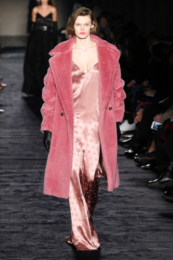 Fotoservizio/FW 18-19/WOMEN/MAX MARA/DP2/13