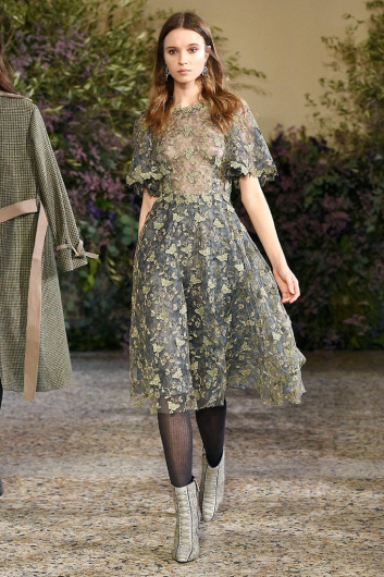 Fotoservizio/FW 18-19/WOMEN/LUISA BECCARIA/DP2/10