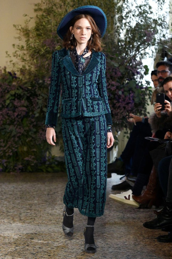 Fotoservizio/FW 18-19/WOMEN/LUISA BECCARIA/DP2/6