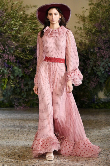 Fotoservizio/FW 18-19/WOMEN/LUISA BECCARIA/DP2/17