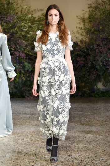 Fotoservizio/FW 18-19/WOMEN/LUISA BECCARIA/DP2/0