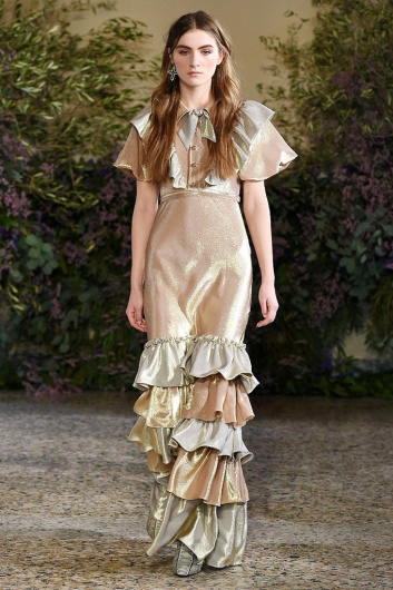 Fotoservizio/FW 18-19/WOMEN/LUISA BECCARIA/DP2/28