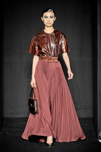 Fotoservizio/FW 2012-2013/WOMEN/MAURIZIO PECORARO/6