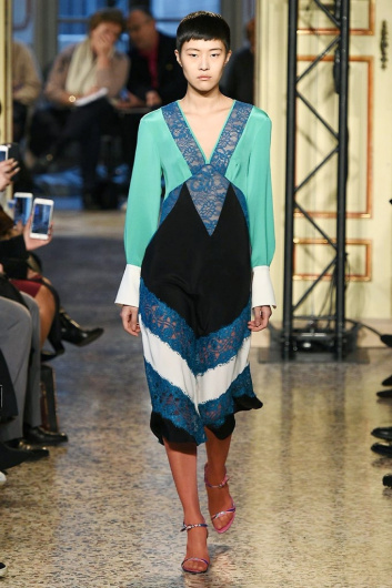 Fotoservizio/FW 18-19/WOMEN/EMILIO PUCCI/DP2/4