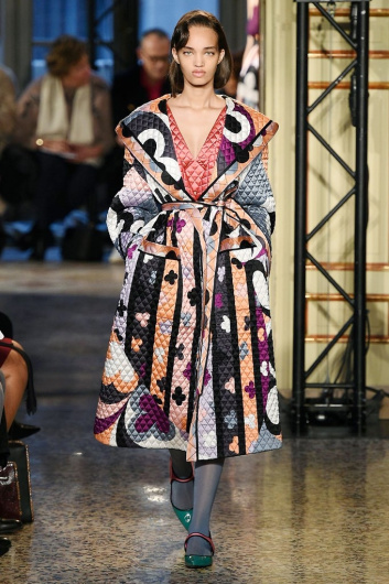 Fotoservizio/FW 18-19/WOMEN/EMILIO PUCCI/DP2/1