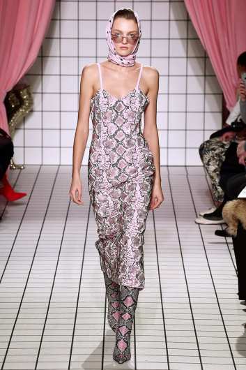 Fotoservizio/FW 18-19/WOMEN/VIVETTA/DP2/3