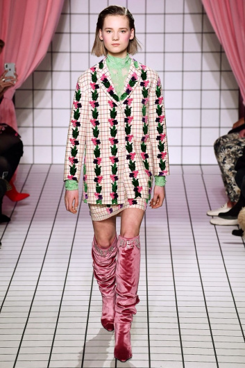 Fotoservizio/FW 18-19/WOMEN/VIVETTA/DP2/1